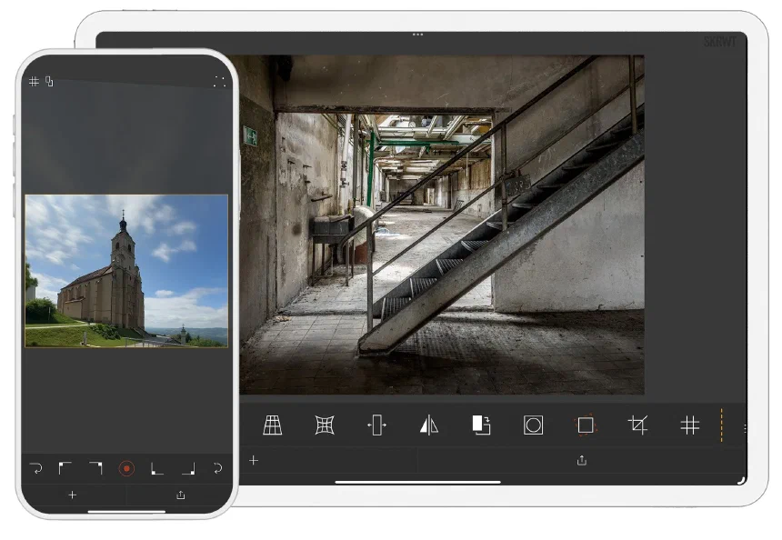 Screenshot SKRWT on iPad and iPhone showing 4PNTS and SKRWT modules