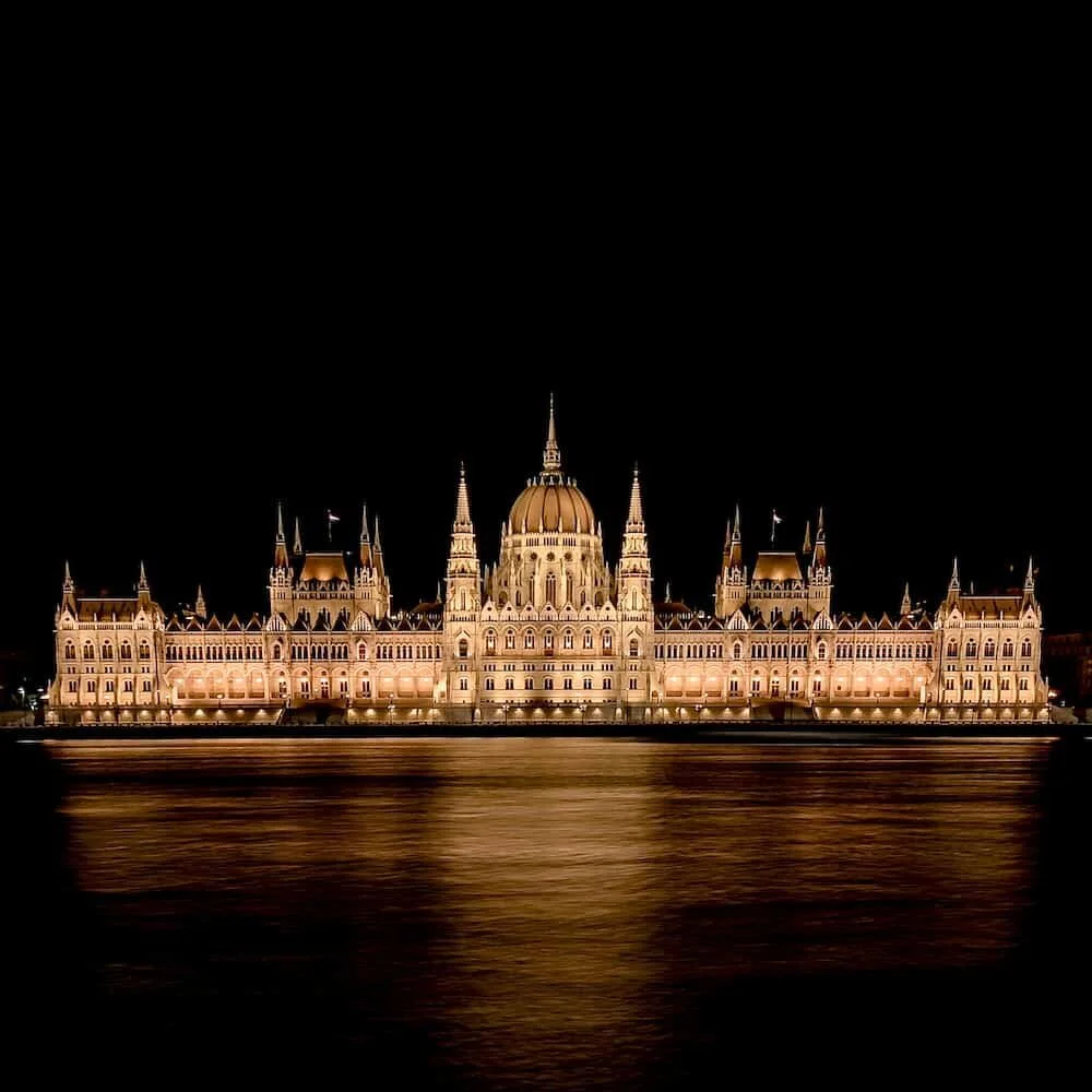 8 second long exposure of the Parliament in Budapest