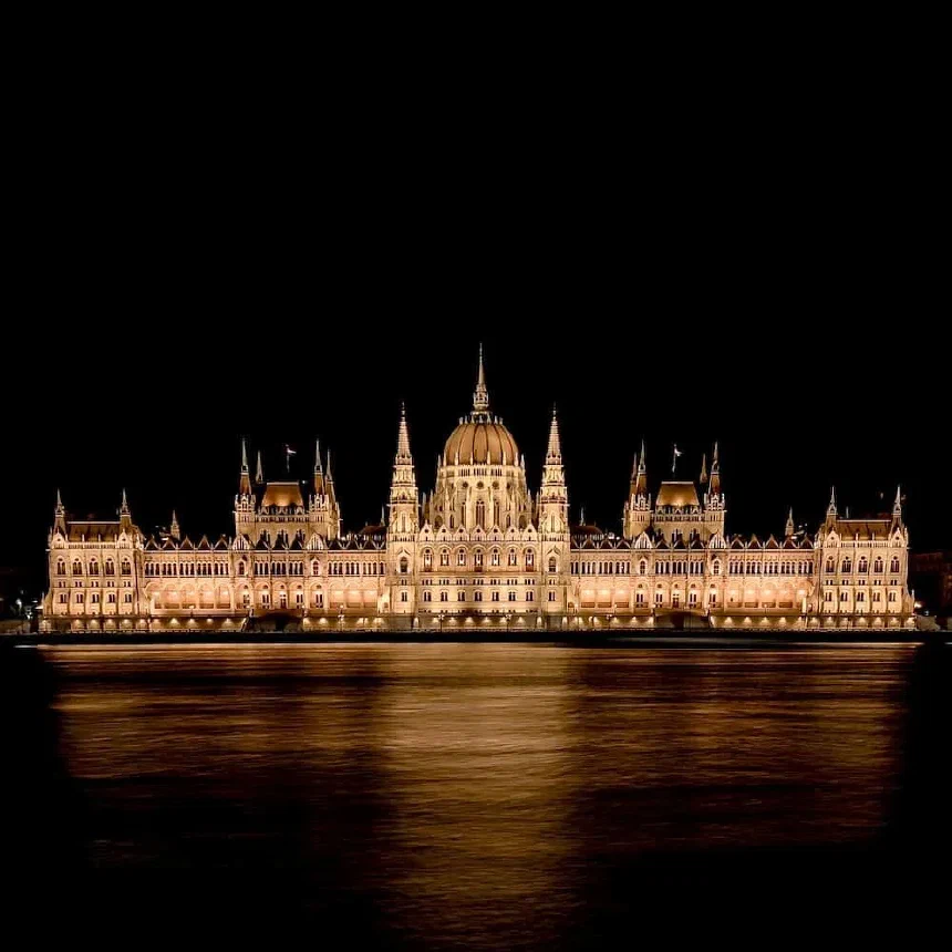 Parliament in Budapest at night shot on iPhone Xs using Slow Shutter Camera App