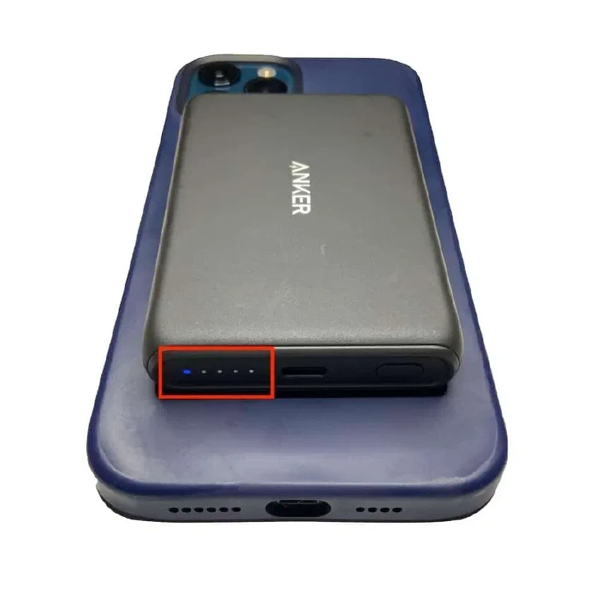 Status LEDs of the Anker Powercore magnetic 5K