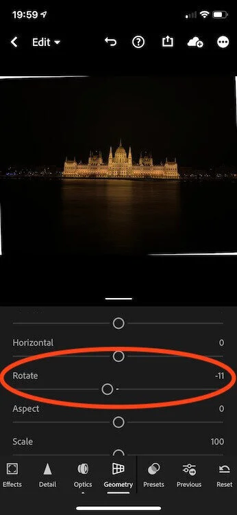 Lightroom Mobile Premium Feature: Geometry rotate