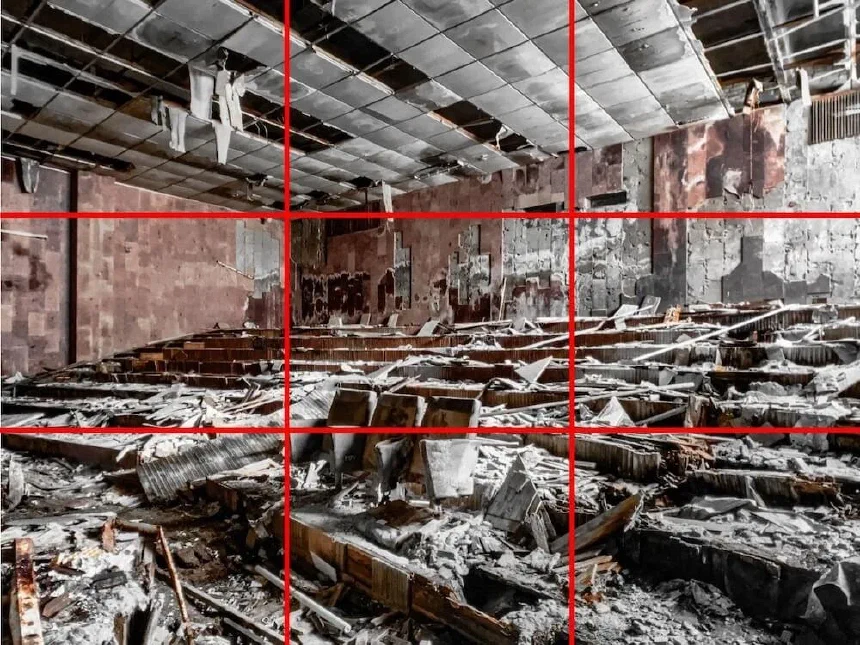Using the rule of thirds for a photo with no main subject